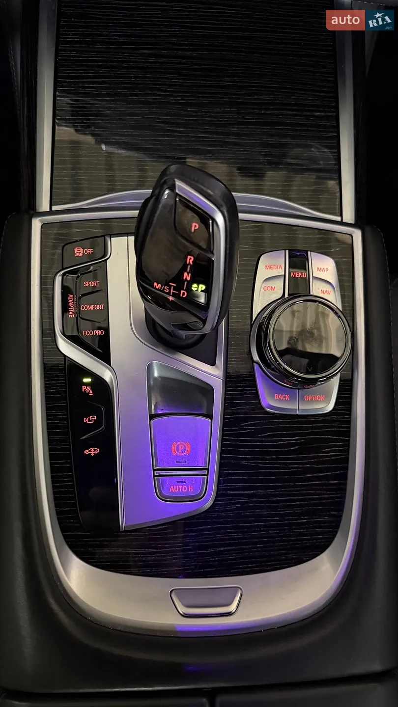 2020 BMW 7er - мініатюра 37