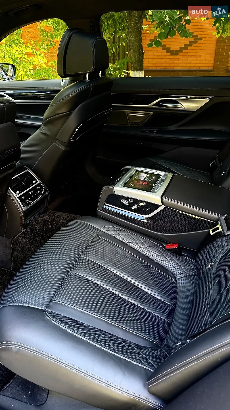 BMW 7 Series 2020 VIN WBA7V41000CE61381 фото оголошення 62 з 107