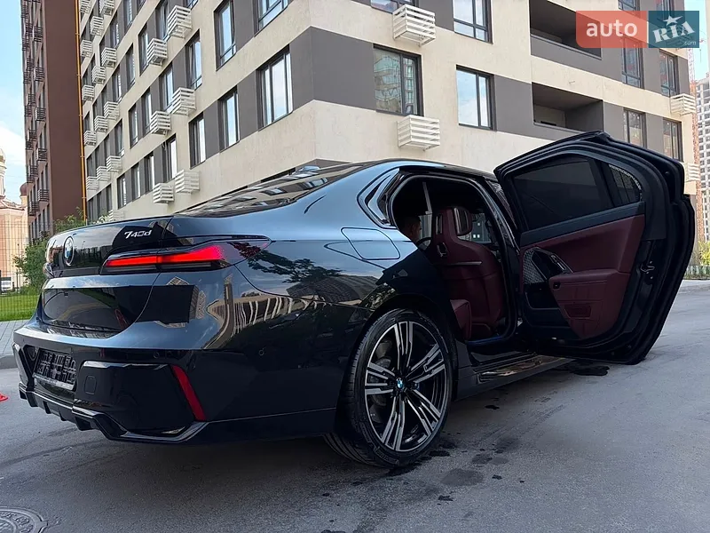 BMW 7 Series 2025 VIN WBA21EJ050CV85123 фото оголошення 76 з 135