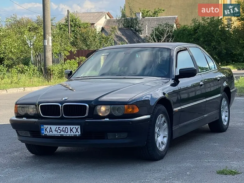 BMW 7 Series 2001