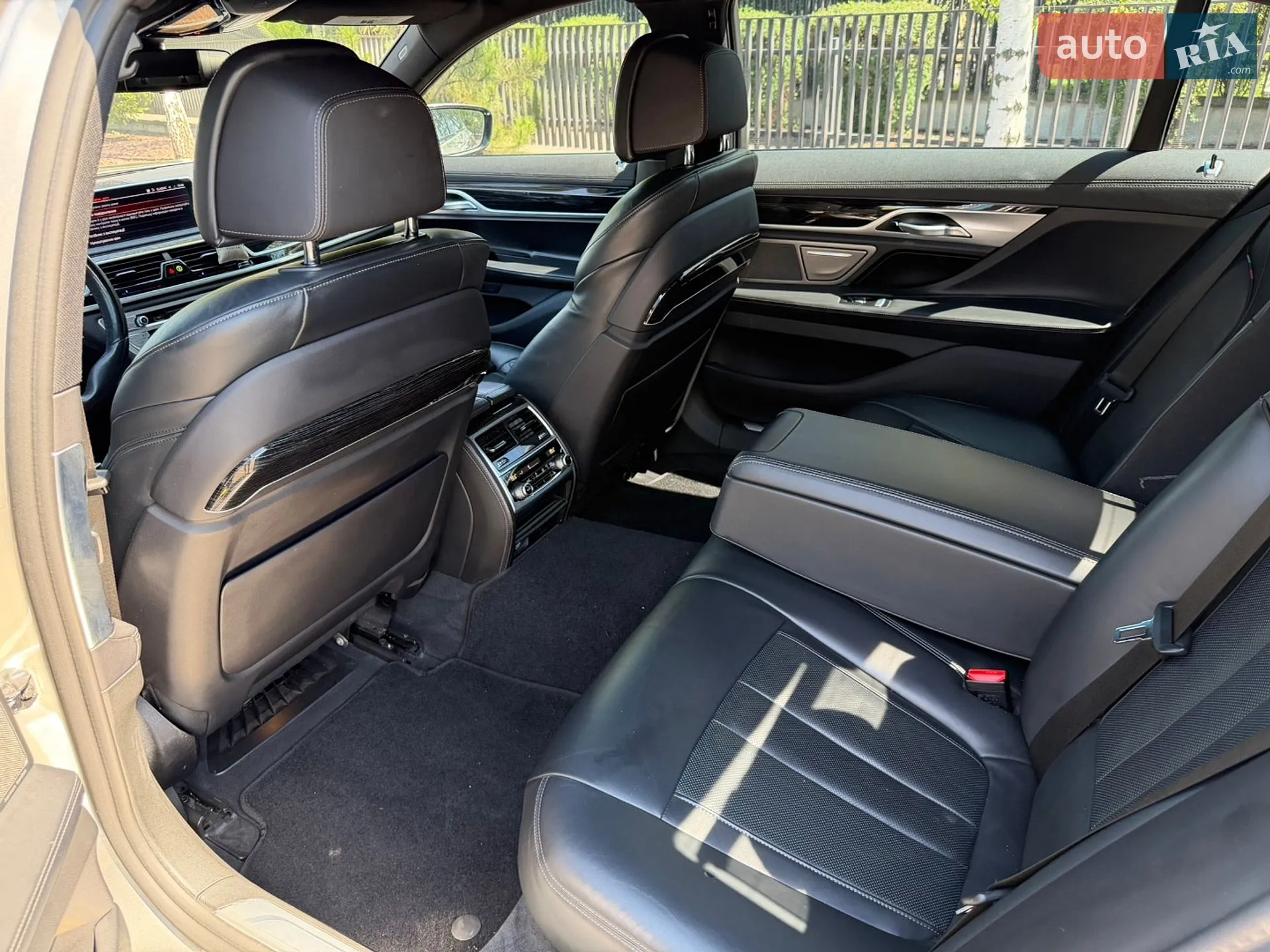 2019 BMW 7er - мініатюра 16