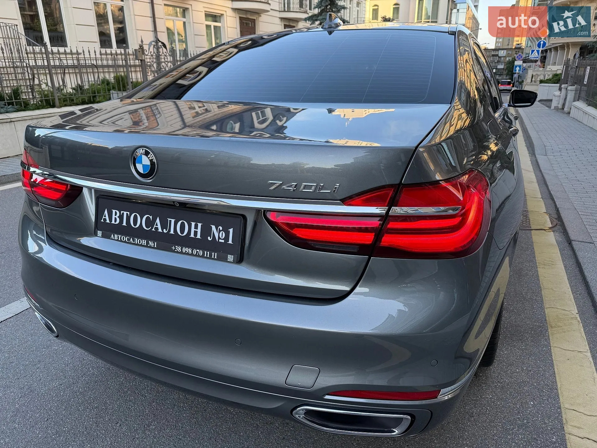 2017 BMW 7er - мініатюра 10