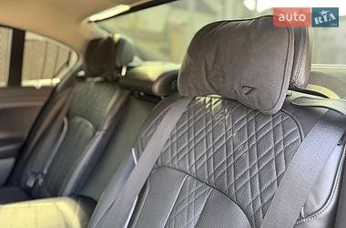 Седан BMW 7 Series 2015 в Ровно
