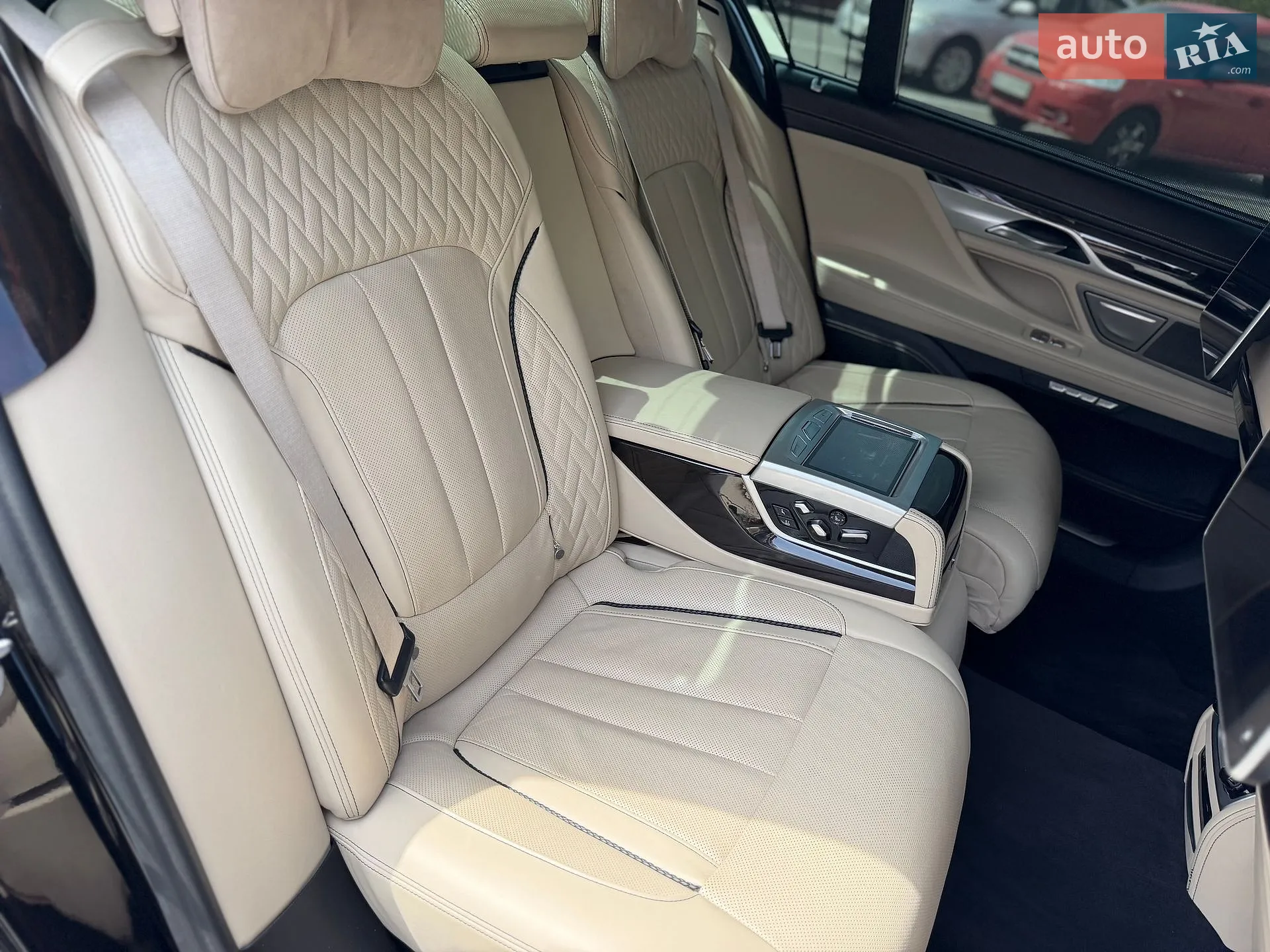 2017 BMW 7er - мініатюра 44