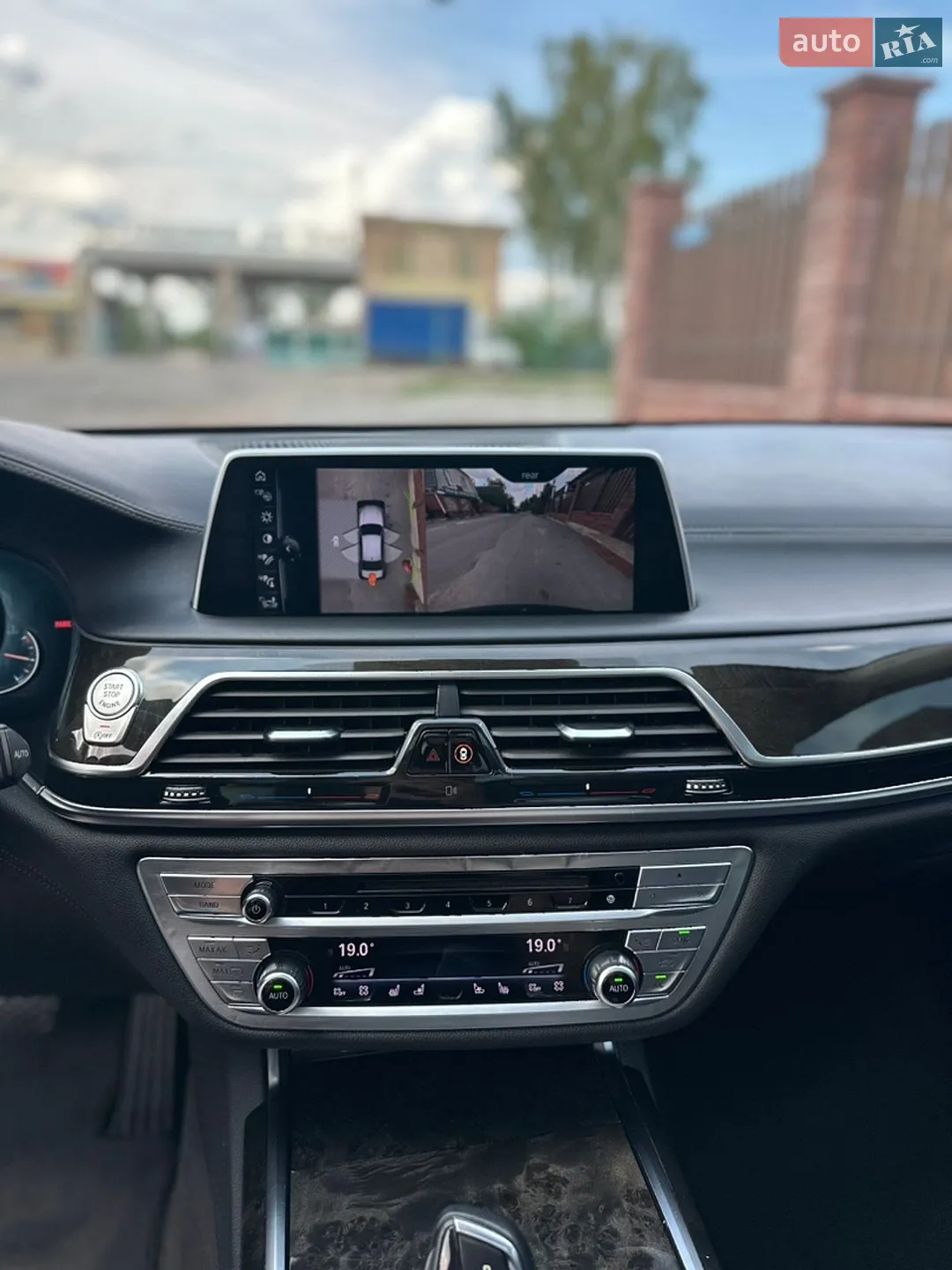 2015 BMW 7er - мініатюра 39