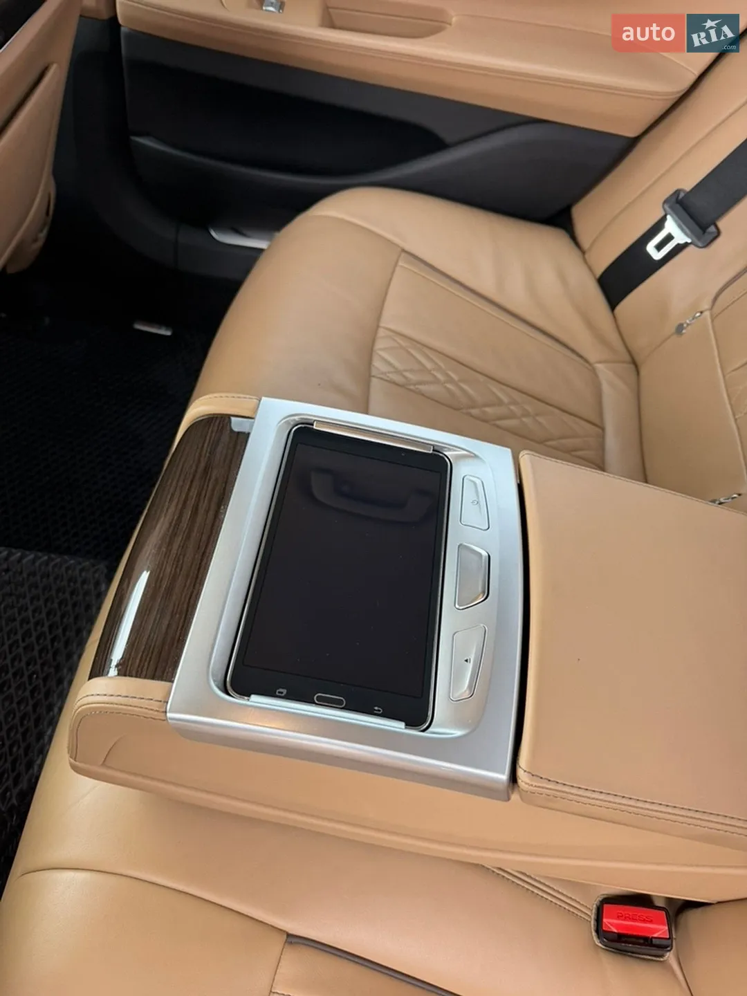 2016 BMW 7er - мініатюра 7