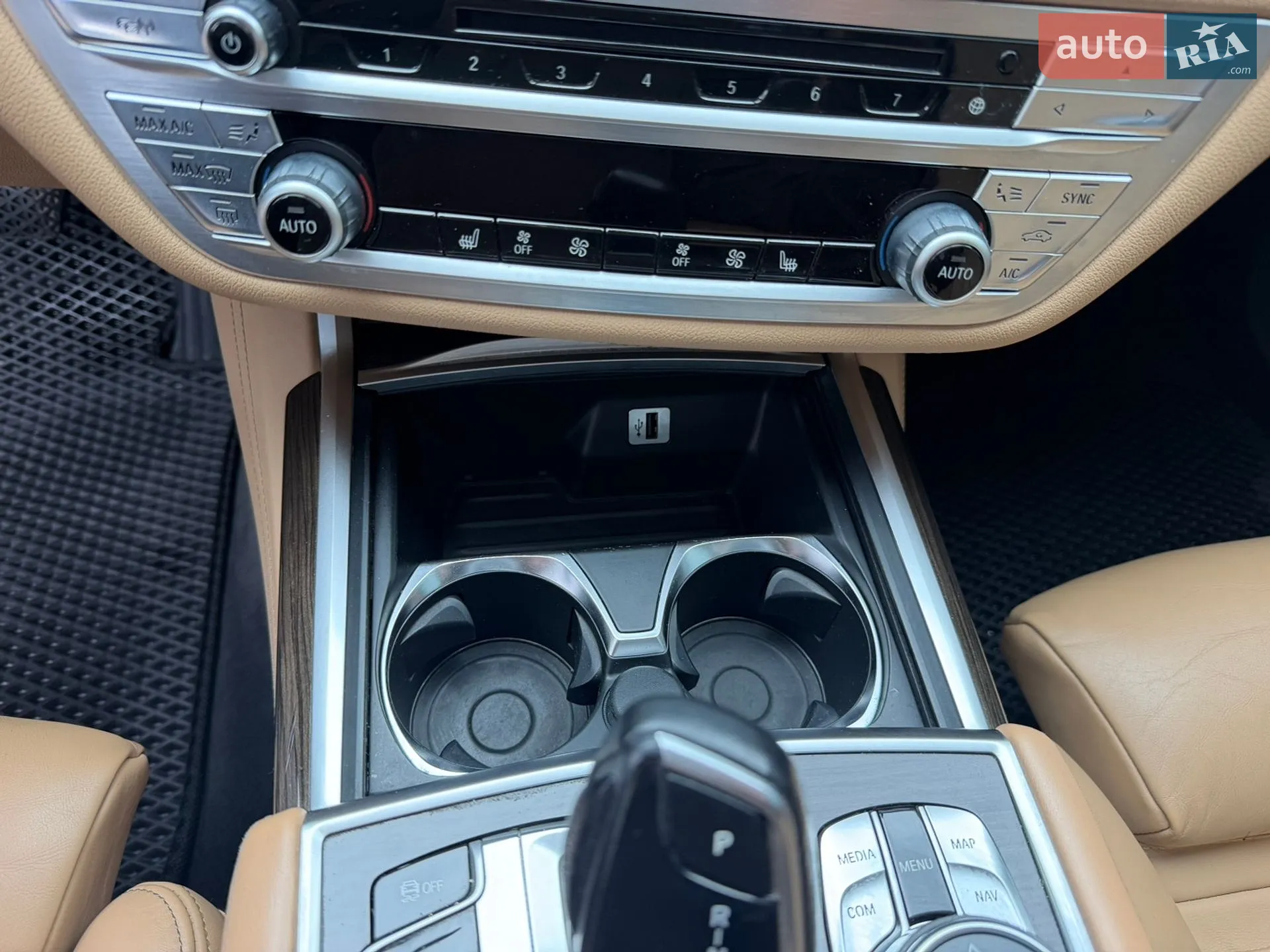 2016 BMW 7er - мініатюра 12