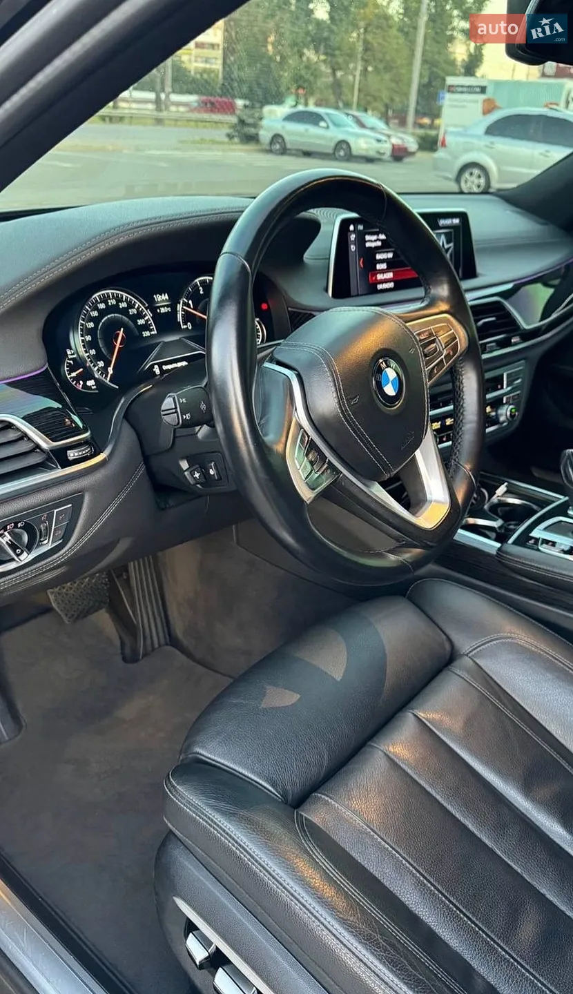 2016 BMW 7er - мініатюра 14