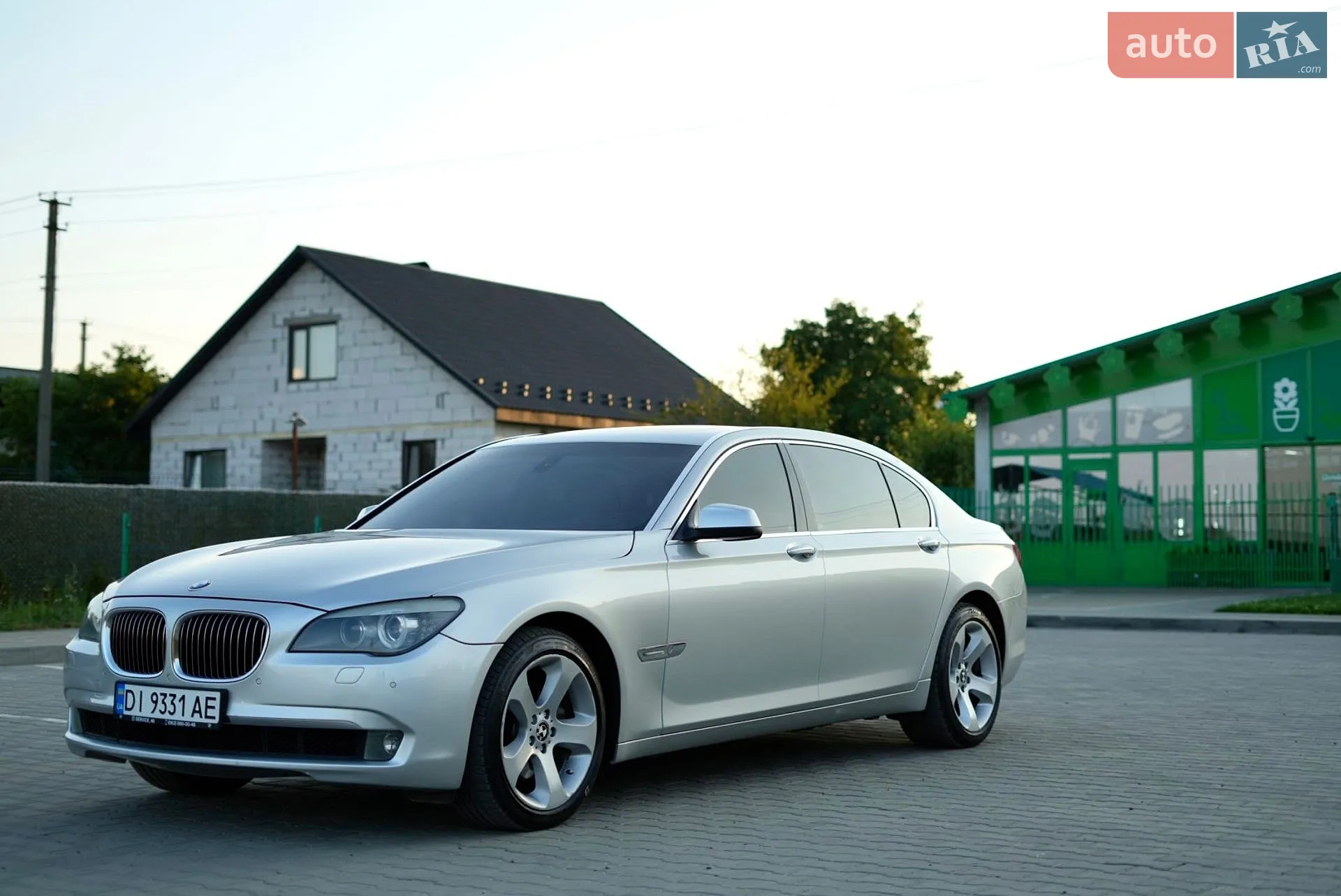2010 BMW 7er - мініатюра 17