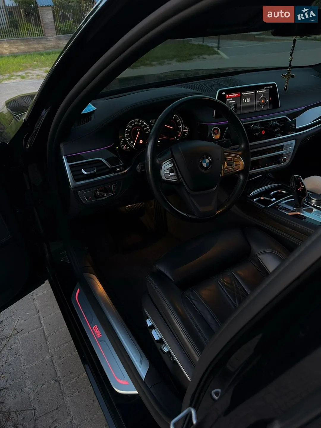 2015 BMW 7er - мініатюра 8