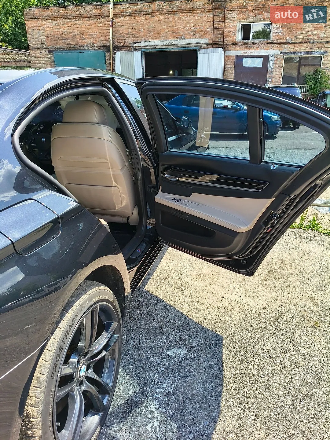 2010 BMW 7er - мініатюра 22