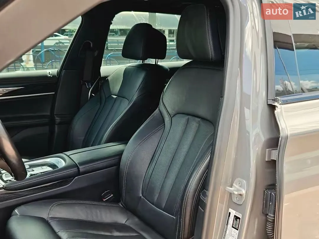 2020 BMW 7er - мініатюра 17