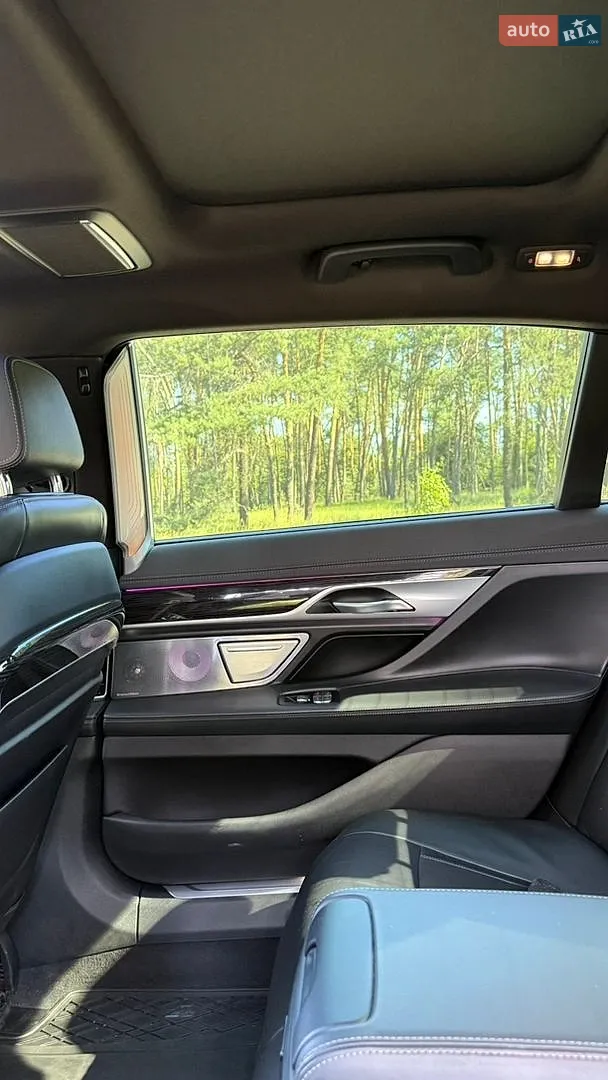 2019 BMW 7er - мініатюра 22
