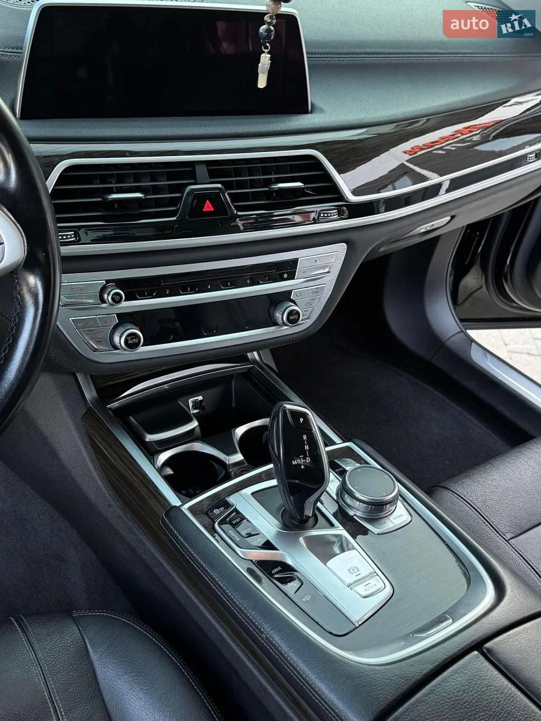 2017 BMW 7er - мініатюра 48