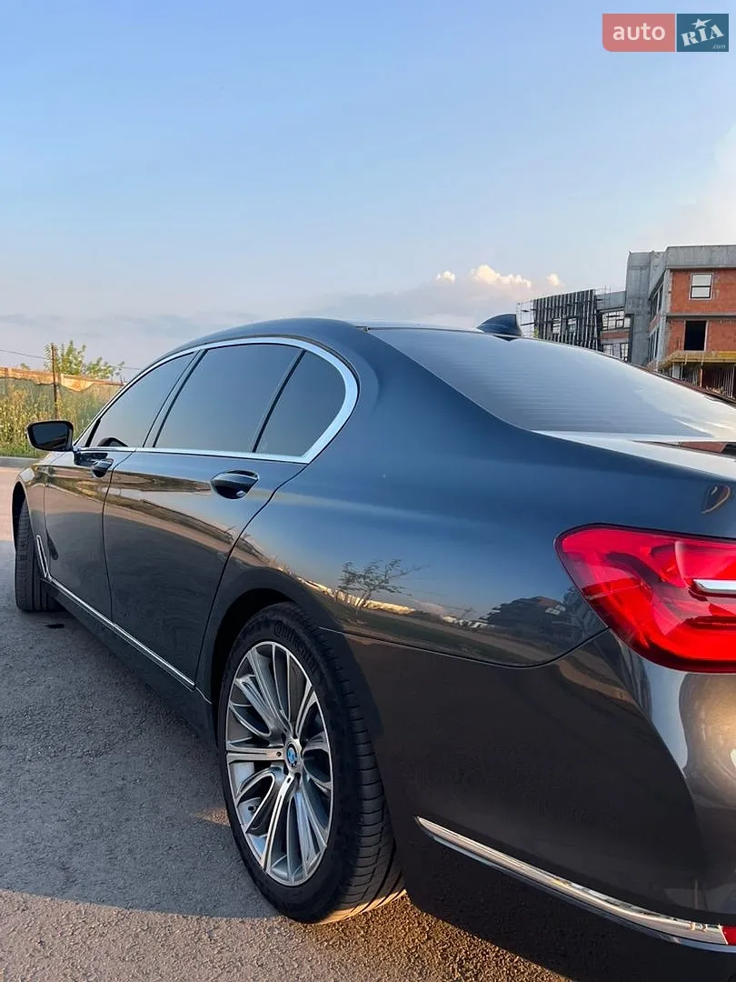 2015 BMW 7er - мініатюра 9