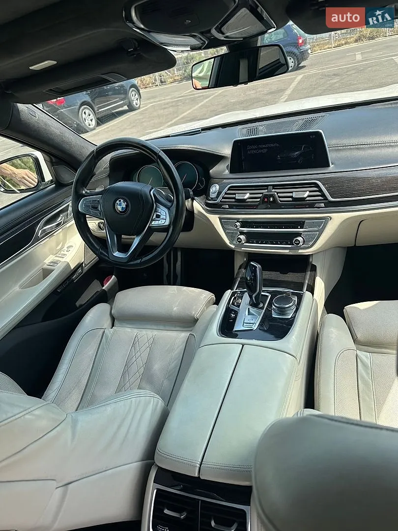 2015 BMW 7er - мініатюра 10