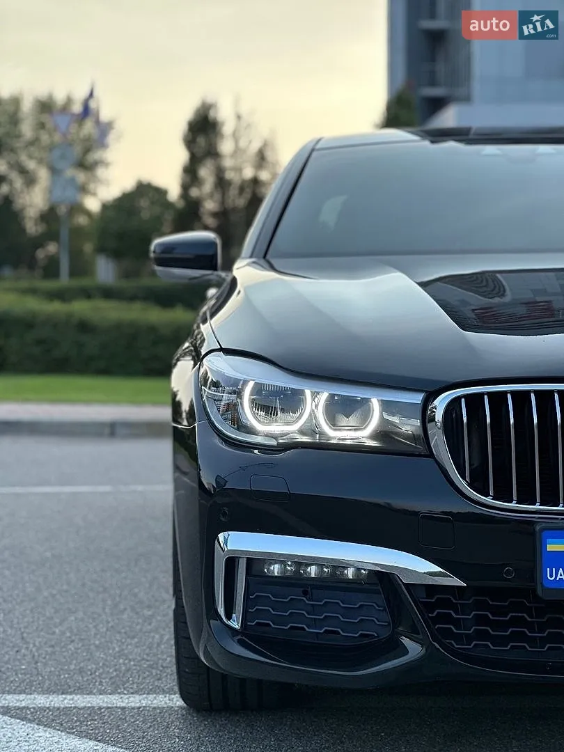 2017 BMW 7er - мініатюра 4