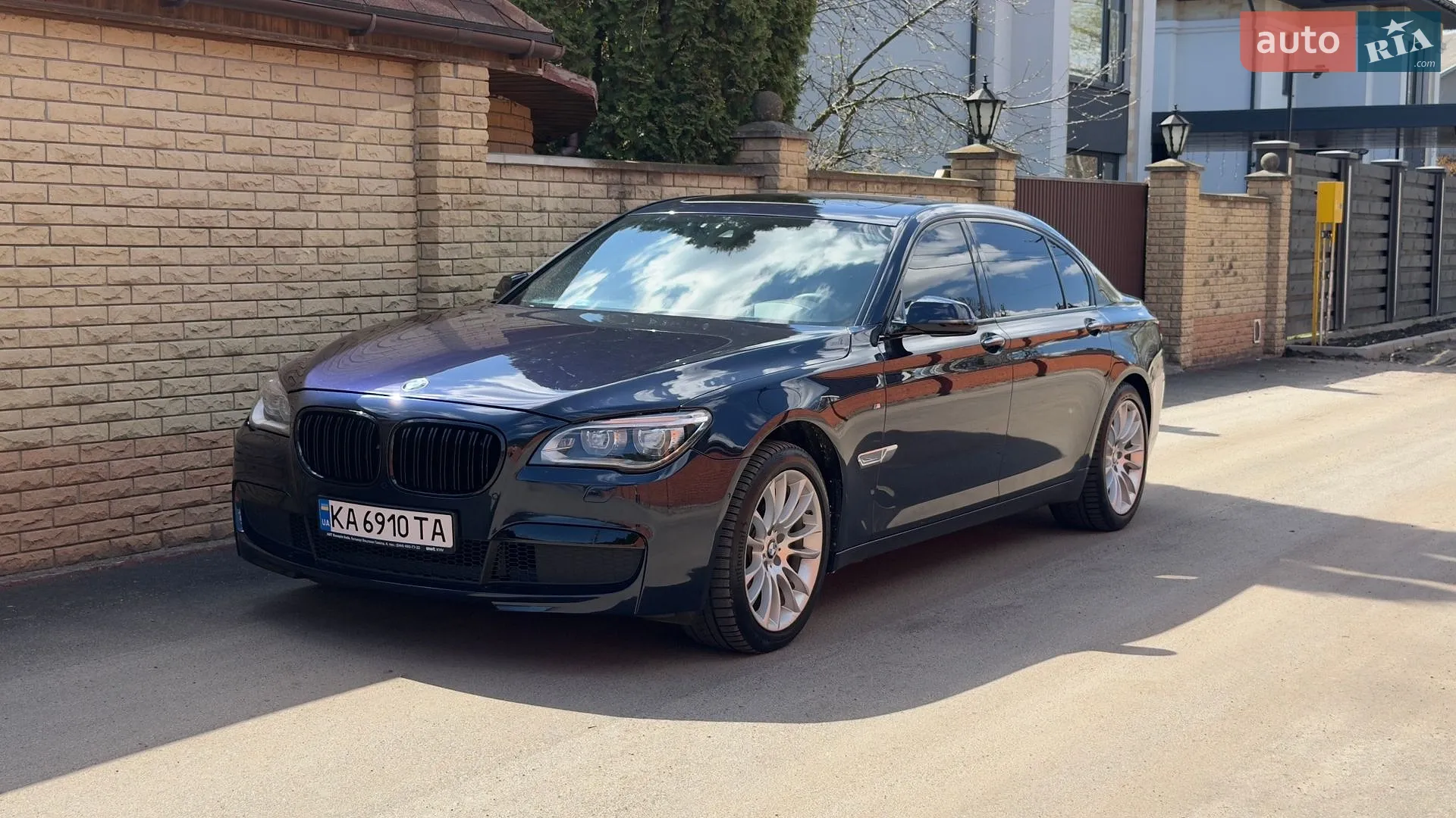 2014 BMW 7er - мініатюра 18