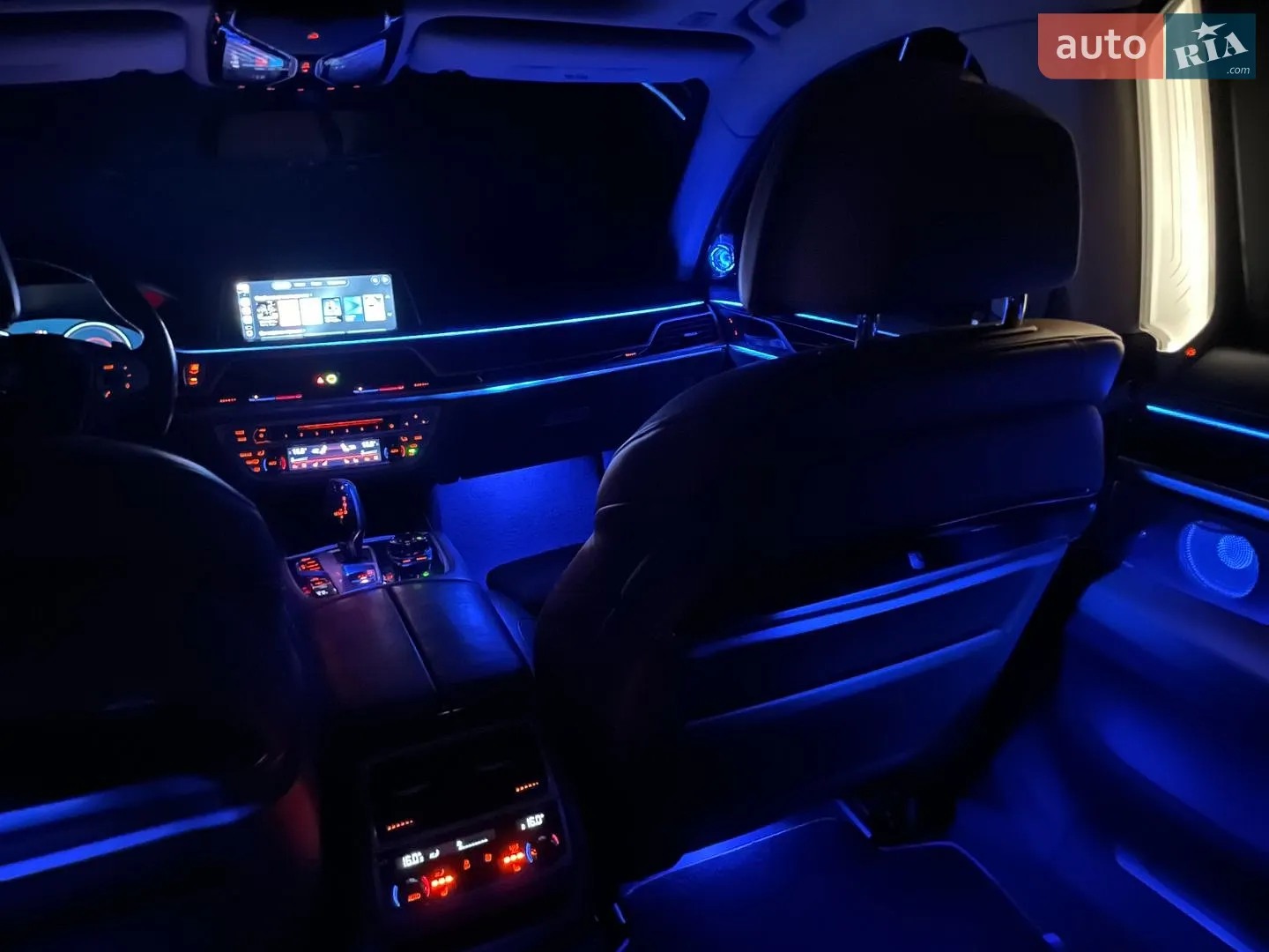 2017 BMW 7er - мініатюра 81