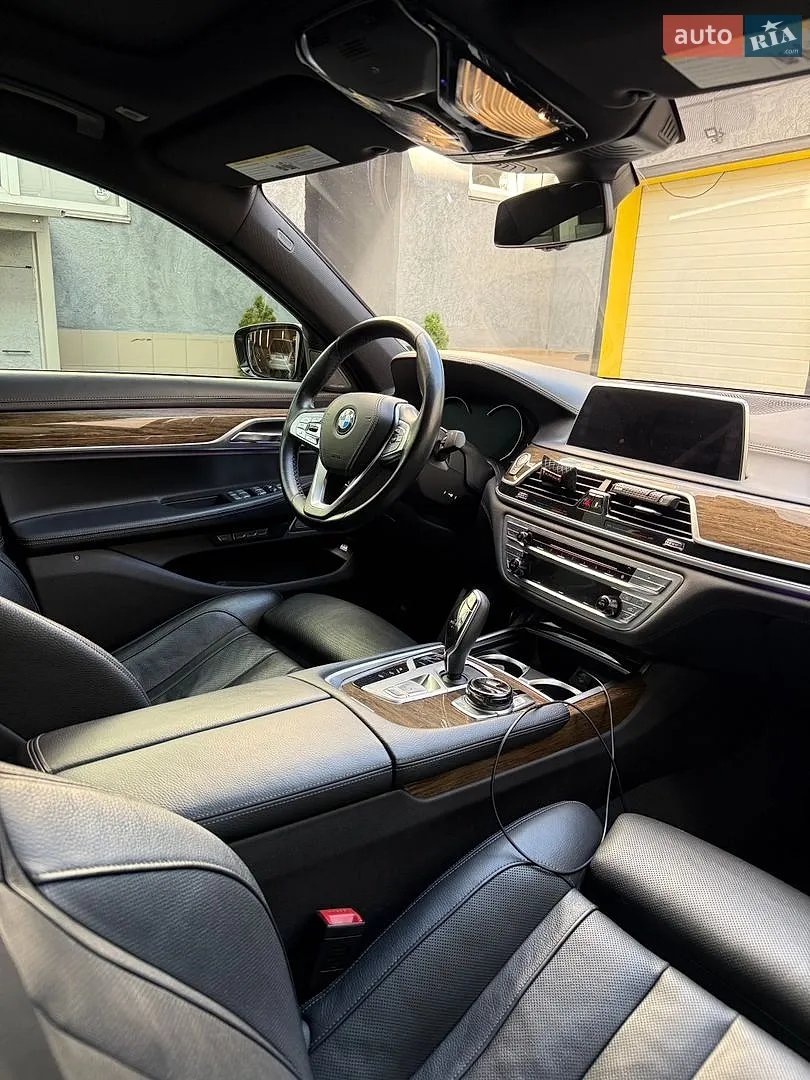 2017 BMW 7er - мініатюра 9