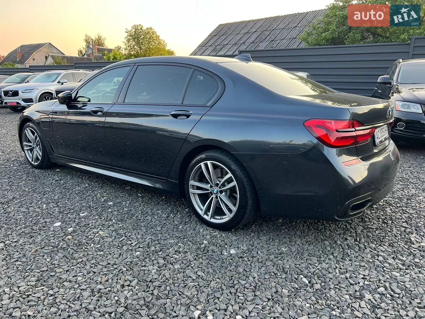 2017 BMW 7er - мініатюра 8