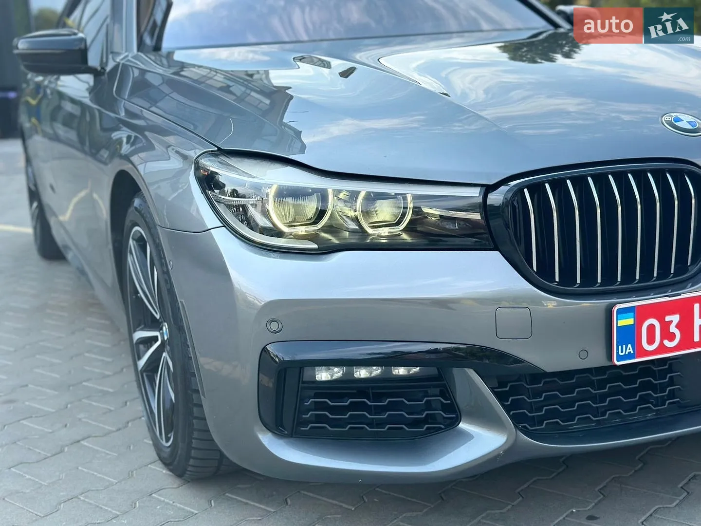 2016 BMW 7er - мініатюра 16