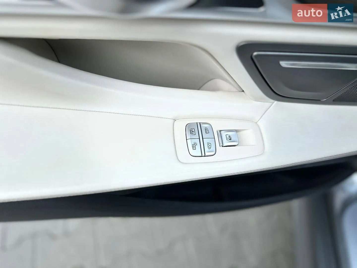 2016 BMW 7er - мініатюра 31