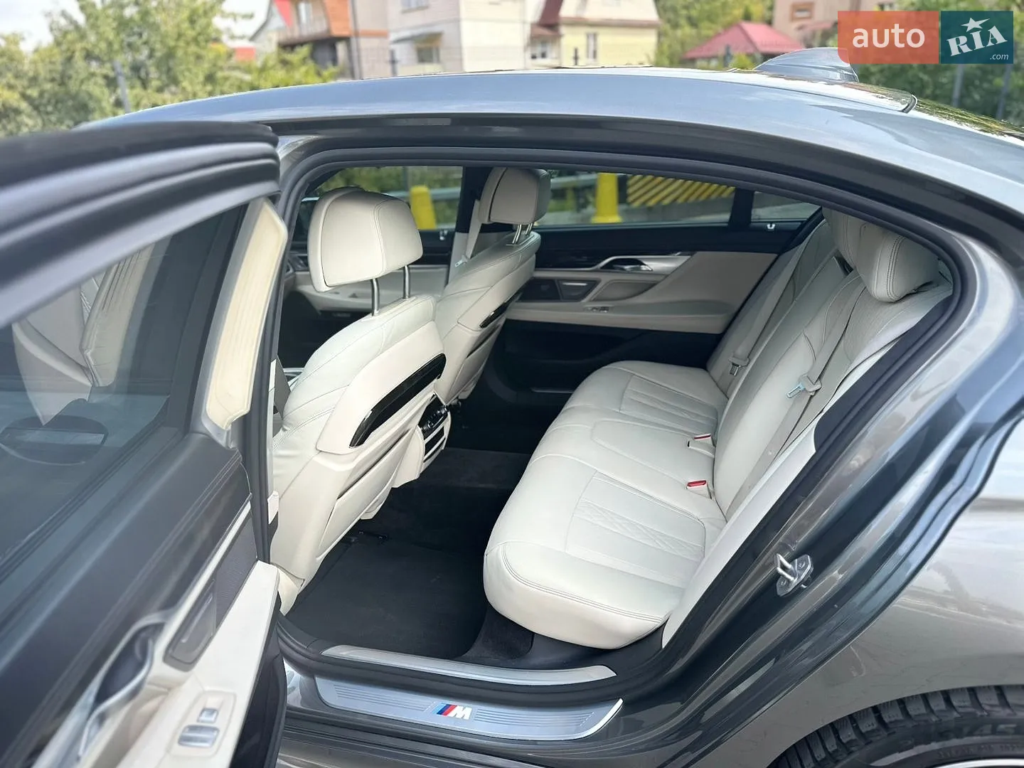 2016 BMW 7er - мініатюра 32