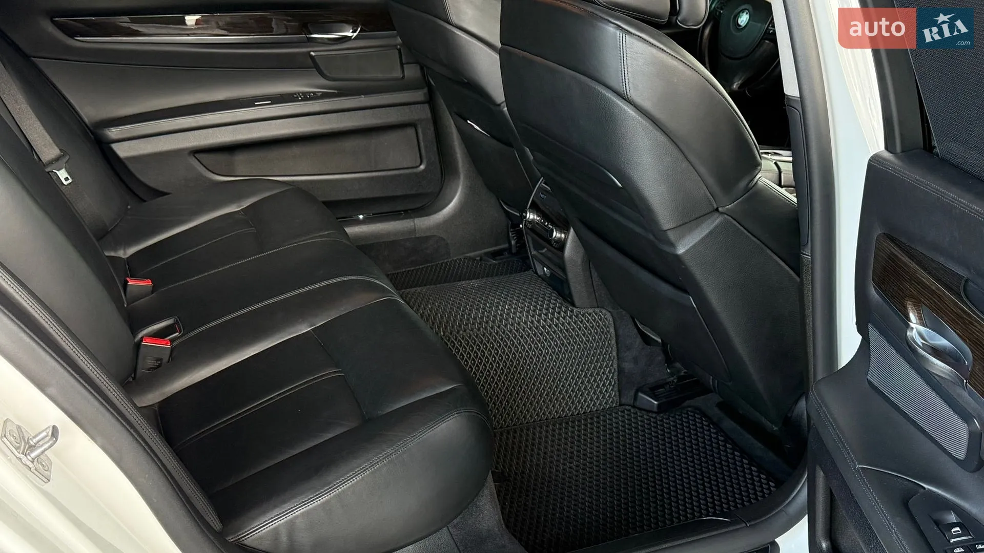 2010 BMW 7er - мініатюра 35