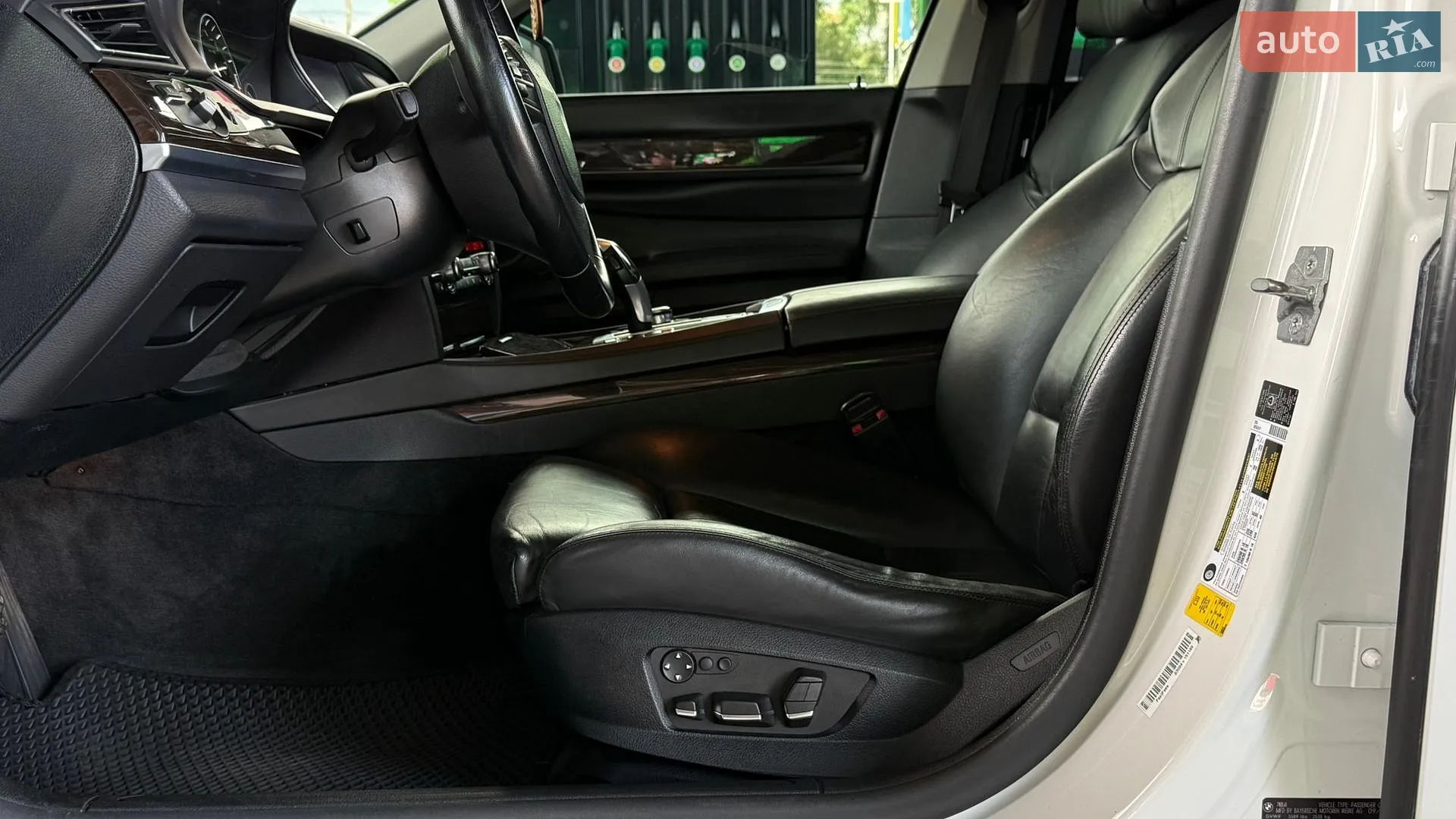 2010 BMW 7er - мініатюра 39