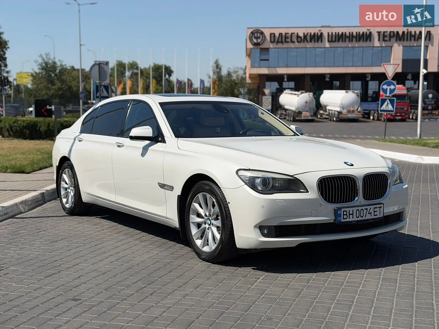 2010 BMW 7er - мініатюра 6