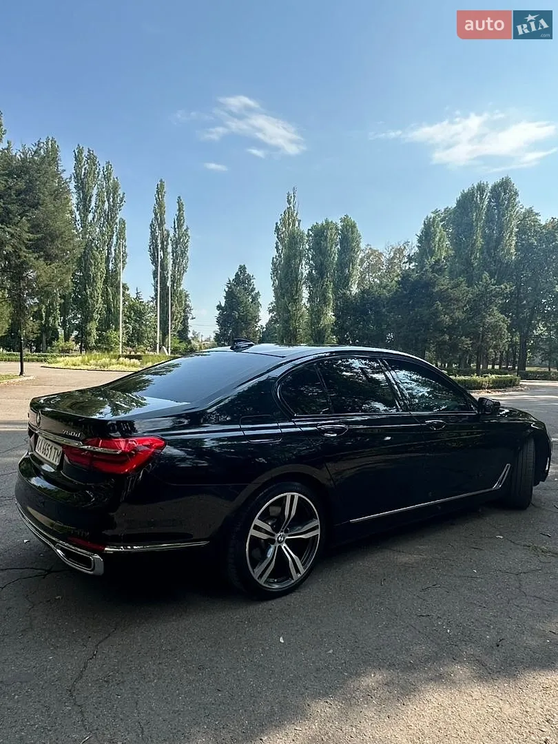 2017 BMW 7er - мініатюра 10
