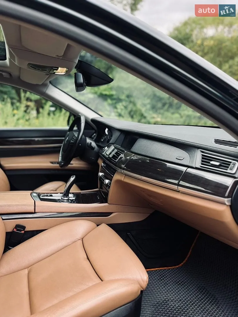 2010 BMW 7er - мініатюра 15