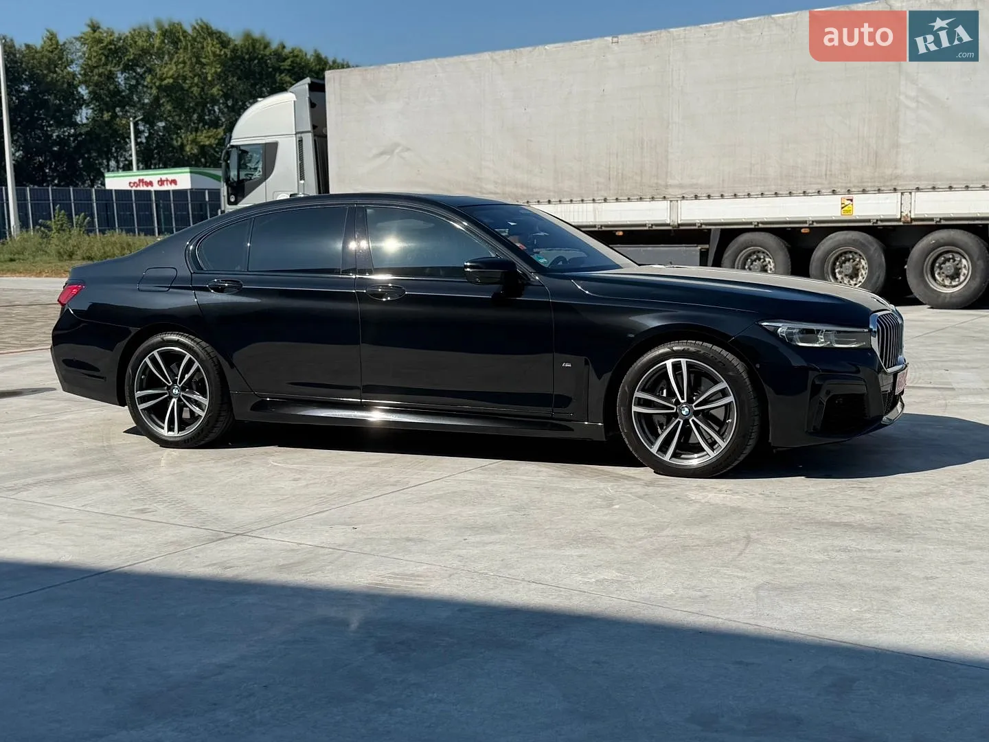2022 BMW 7er - мініатюра 16