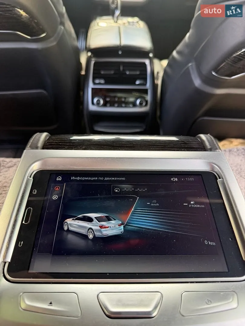 2017 BMW 7er - мініатюра 33