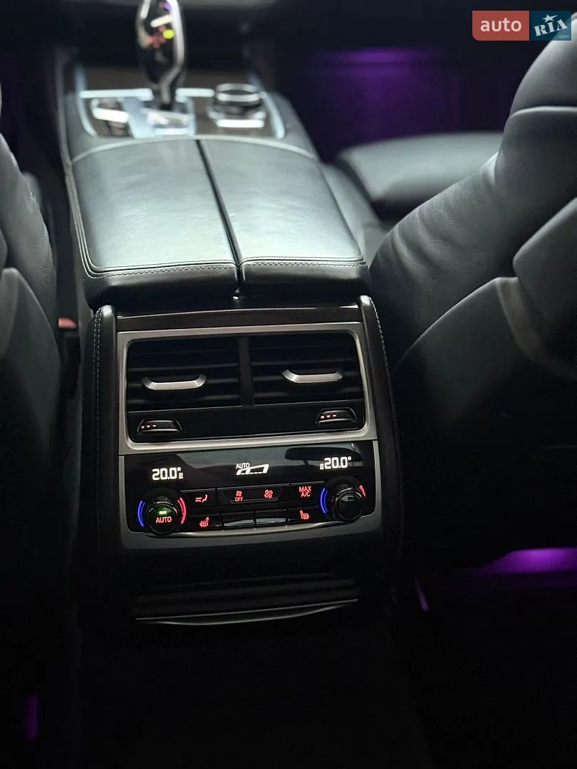 2016 BMW 7er - мініатюра 10