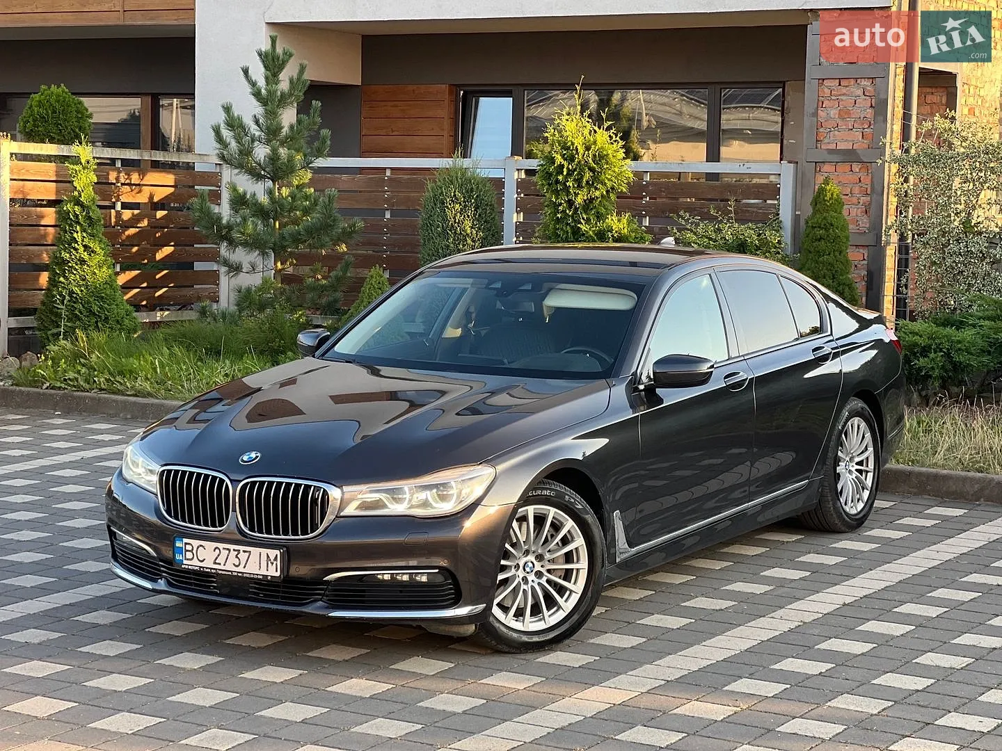 2016 BMW 7er - мініатюра 4