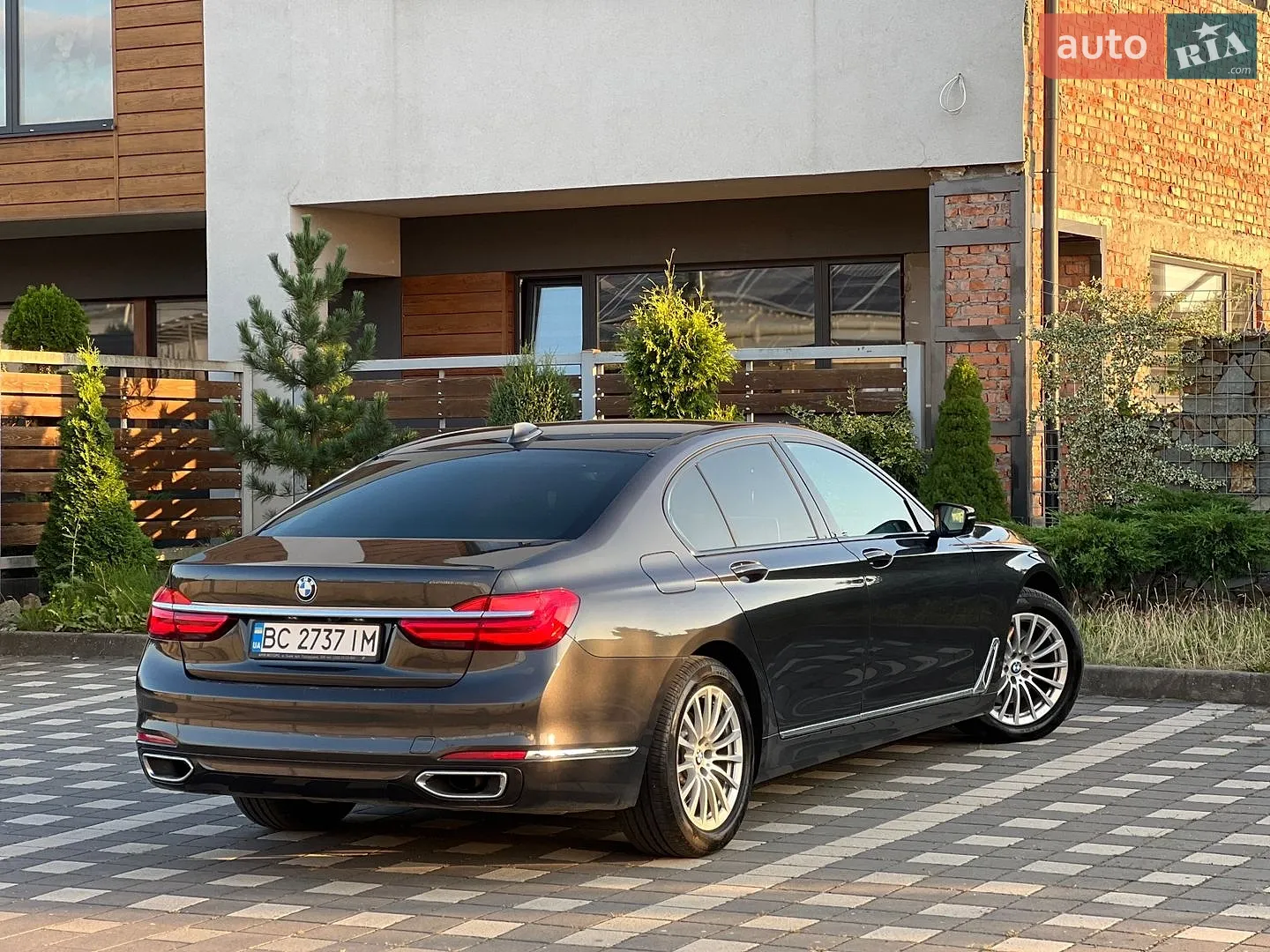 2016 BMW 7er - мініатюра 8