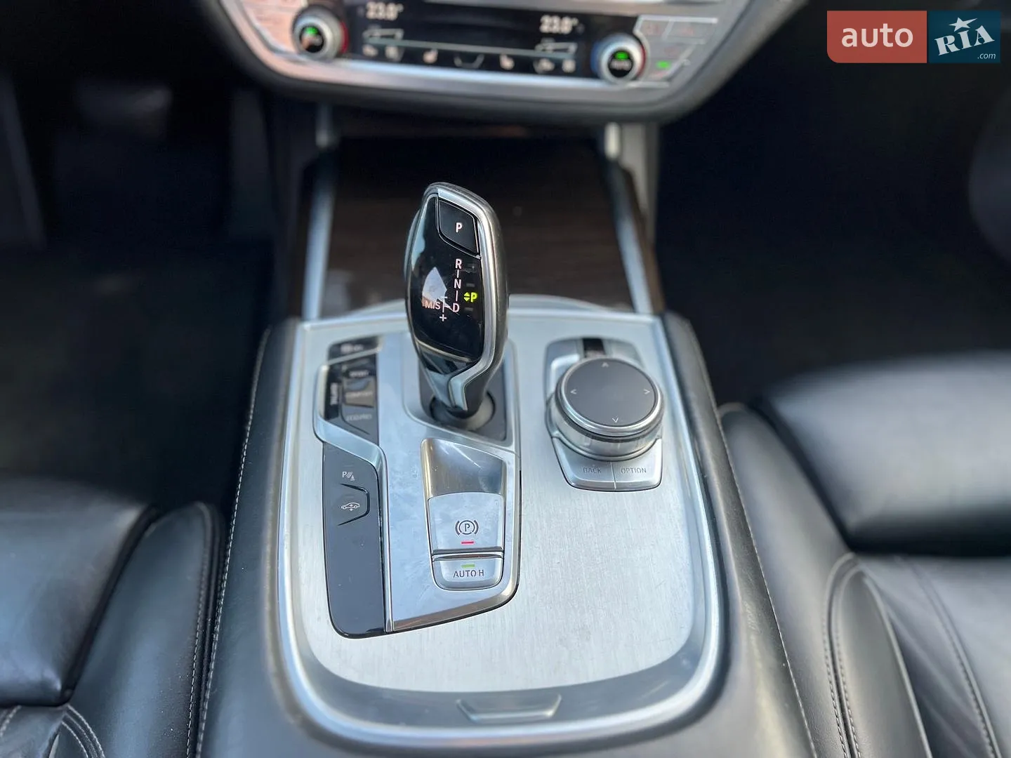 2016 BMW 7er - мініатюра 25