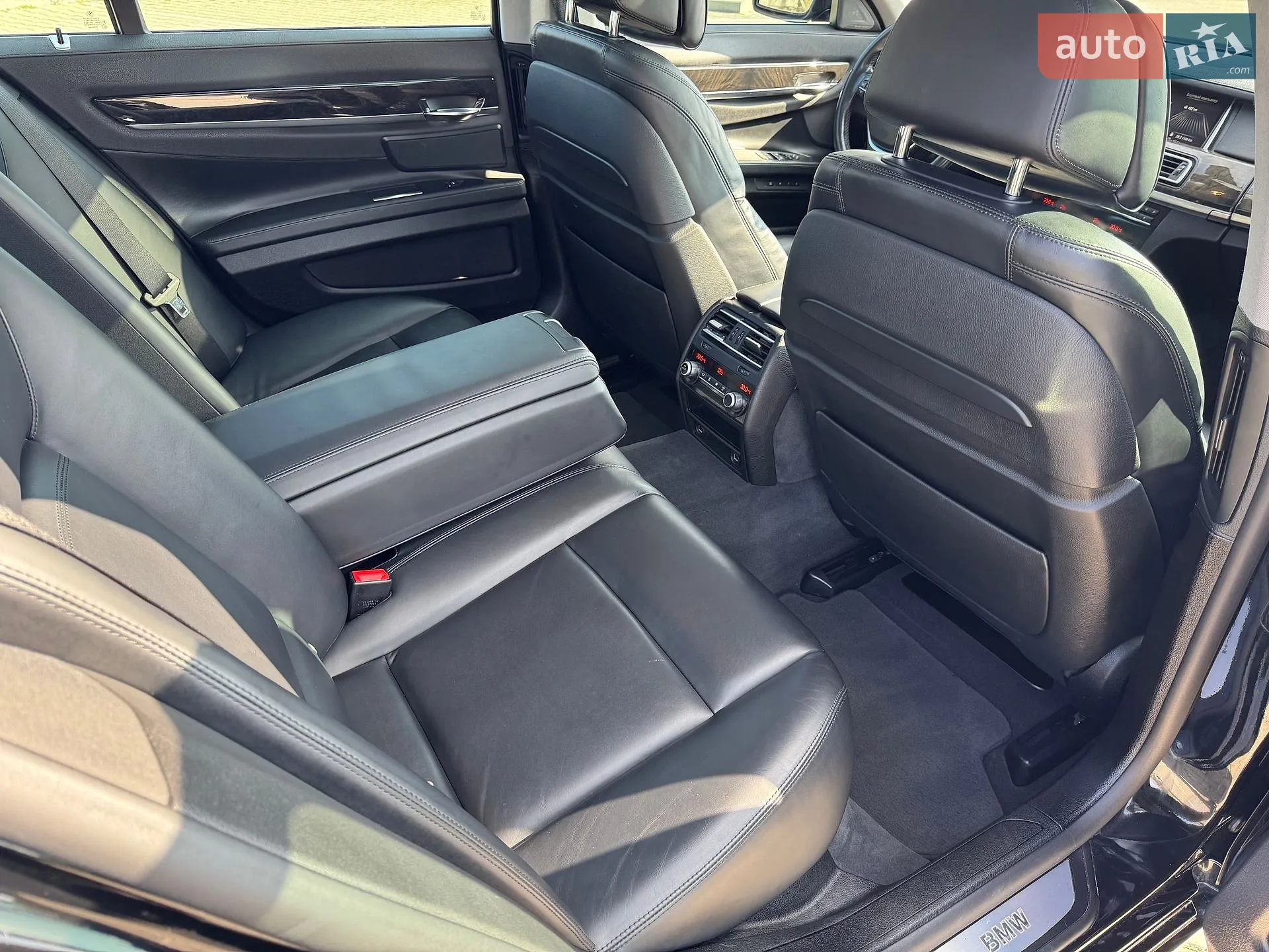 2014 BMW 7er - мініатюра 20