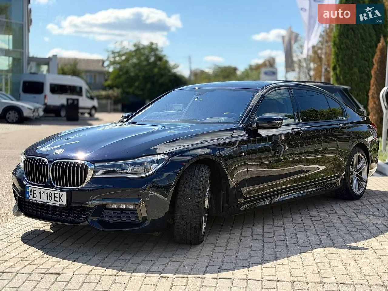 2017 BMW 7er - мініатюра 11