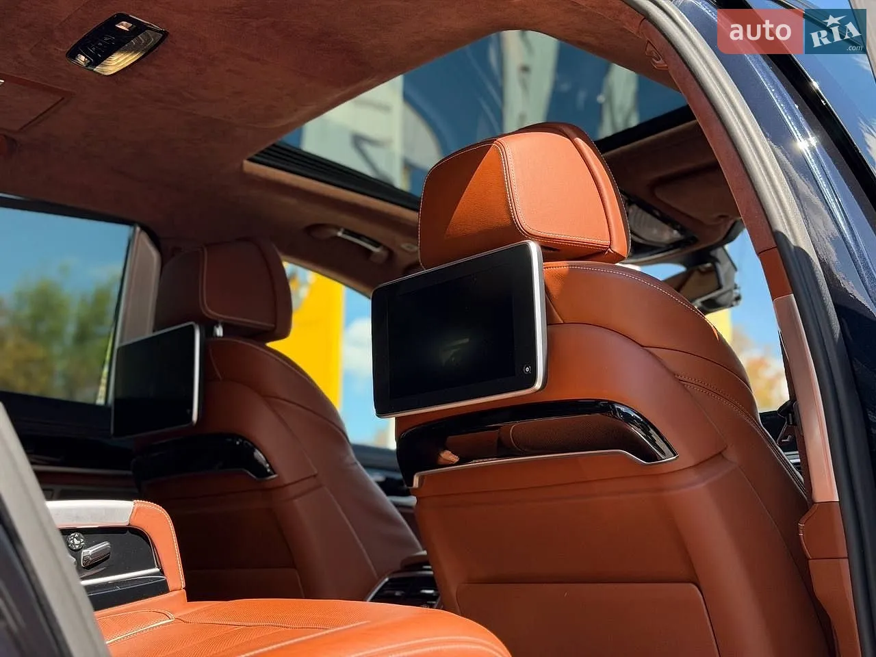 2017 BMW 7er - мініатюра 25