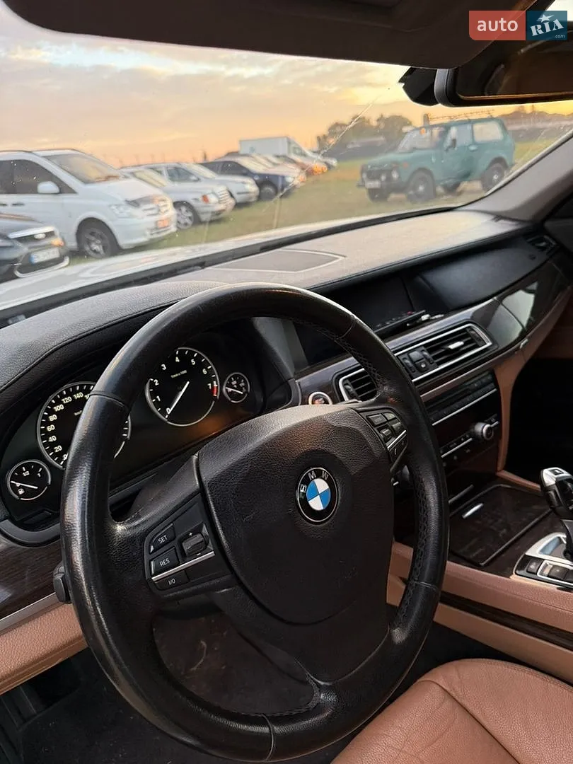 2010 BMW 7er - мініатюра 10
