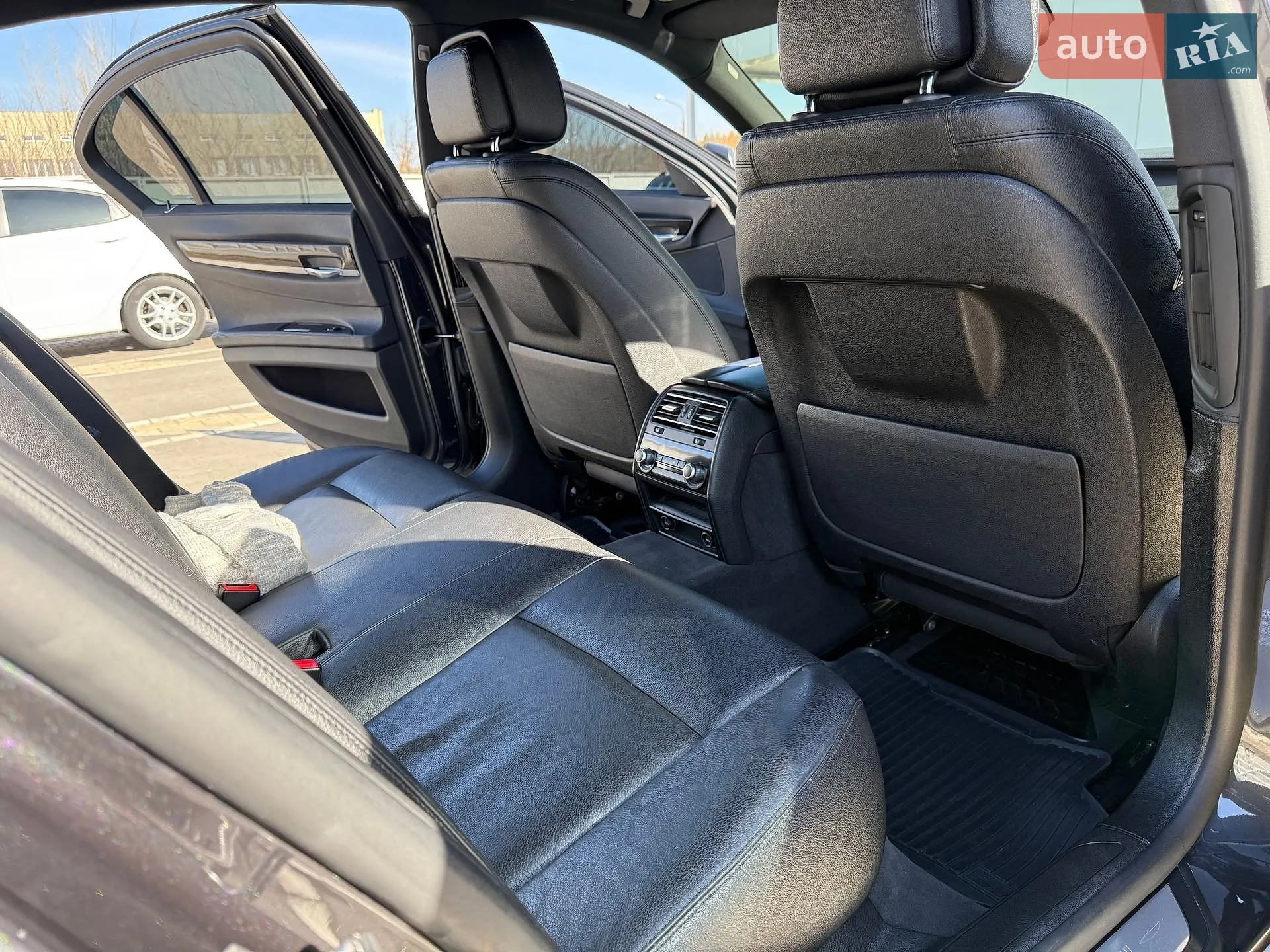 2014 BMW 7er - мініатюра 28