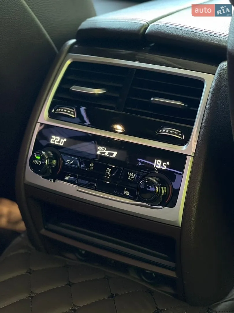 2018 BMW 7er - мініатюра 12