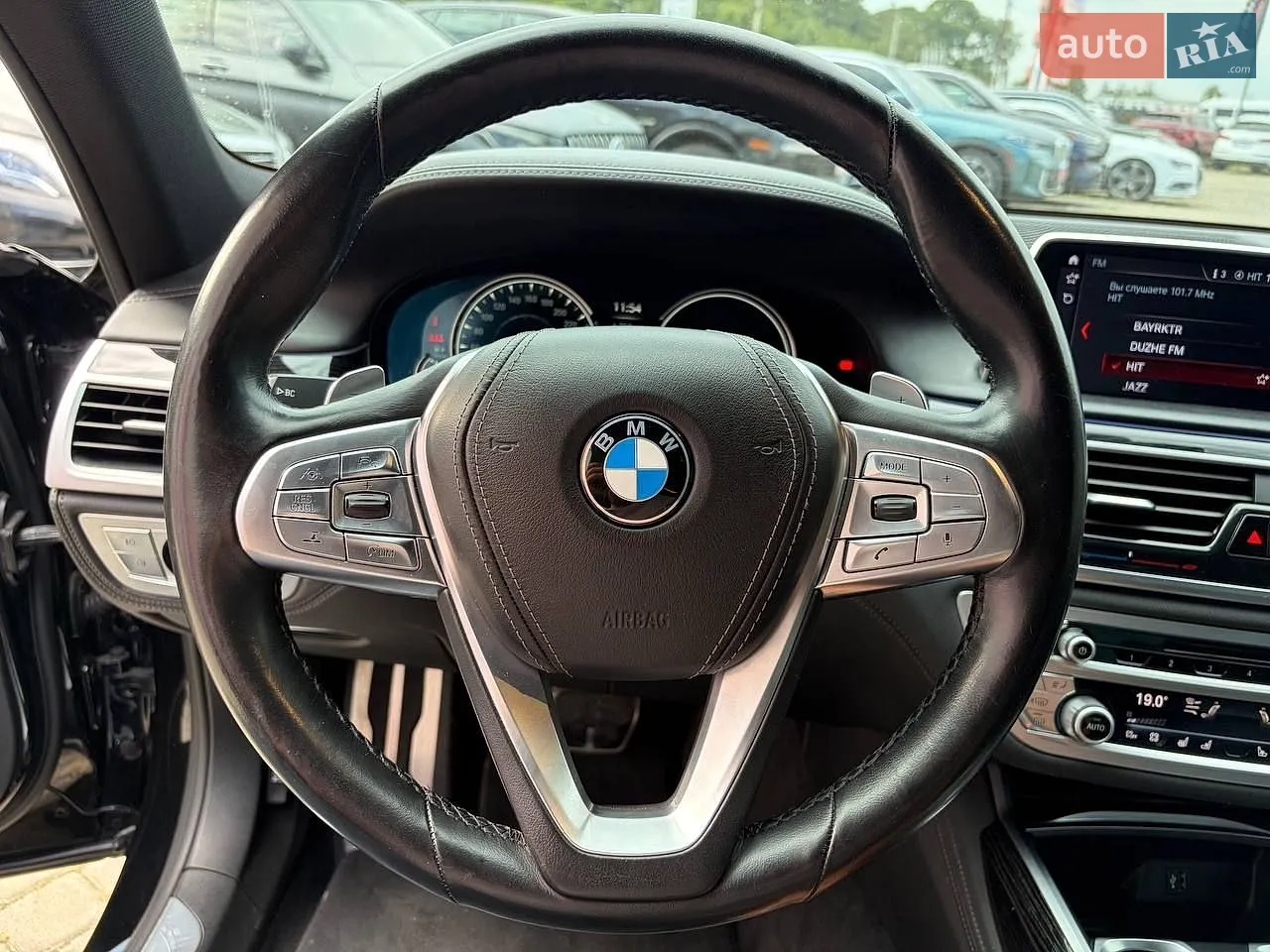 2017 BMW 7er - мініатюра 19
