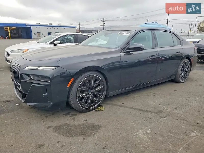 BMW 7 Series 2024