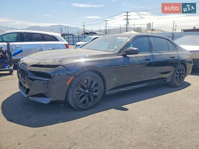 BMW 7 Series 2024