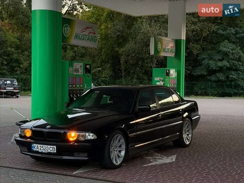 BMW 7 Series 1999