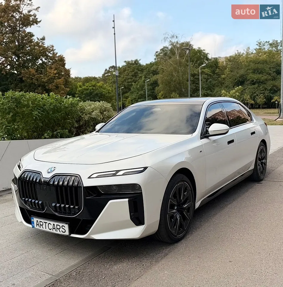 BMW 7 Series 2024